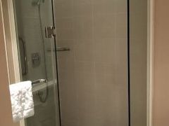 -上海中航虹桥机场泊悦酒店