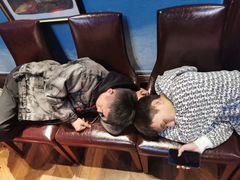 -唛客疯量贩式KTV(金飞达广场店)