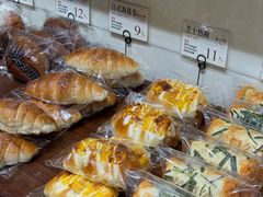 -春日谷面包公社·鲜制烘焙(红山动物园店)