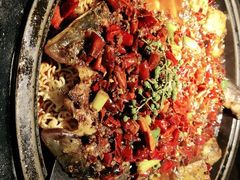 -吞鱼兽麻辣烤鱼(万达店)