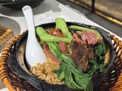 -肥仔文澳门猪骨煲(南京西路店)