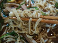 -镇南锅盖面馆(解放路店)