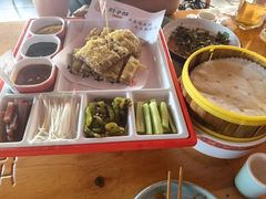 -肘子酥·天津菜·特色捞面(德云社店)