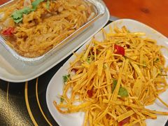 -老何太太鹤岗小串·团建聚餐(龙华店)