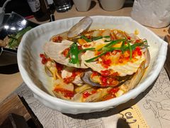 剁椒贝贝-穹六人间 people 6(岳阳路店)