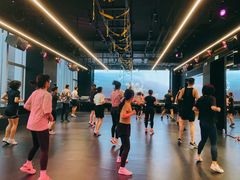-懒人Club健身(卓越时代广场店)