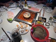 -二荆条·蜀鲜汇城市森林火锅