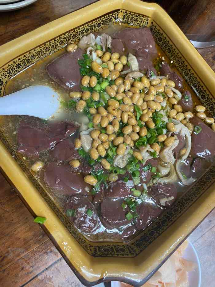 每道菜味道都很好,也不知道是不是我们点的好.