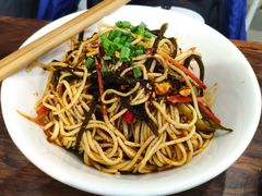 -曾笼笼牛肉饼