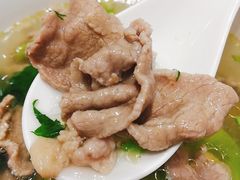 牛肉片-犇逸·乐山跷脚牛肉·四川现炒(览海店)