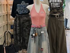 -眷顾自助服装工作室(中南金石国际广场A座店)