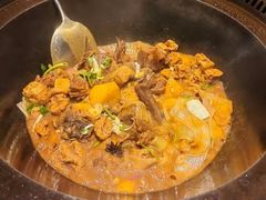 -山河屯铁锅炖·非遗东北菜(南山店)