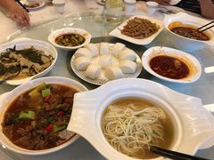 -峨眉山世纪阳光大酒店(峨眉高铁站店)