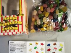 -九又四分之三站台哈利波特商店
