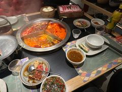 -廖掌柜·重庆鲜货火锅(上海首店)