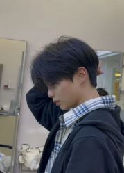 -尤司男士国潮理发馆