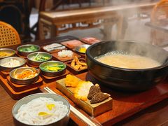-银米·云南传统过桥米线(双廊黑金冠店)