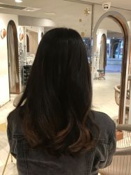 -苏豪路易士·嘉玛发廊