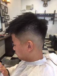 -MARTIN'S BARBER SHOP男士理发馆