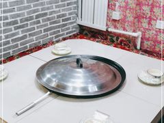 -边江铁锅炖鱼(振八街店)