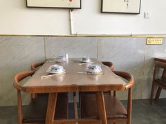 -巷子深菜馆·津门肘子(滨海店)