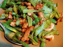 辣椒爱上肉-川里谈·川味小馆(北京路店)