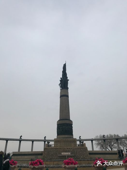 人民防洪胜利纪念塔图片