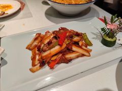 酸辣金边嫩牛肉-汉唐宴长安食府