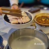 椰町·海南椰子鸡，给你带来原汁原味的海南风味[加油]