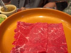 -牛YO寿喜烧·铁板烧和牛火锅自助(市府恒隆店)