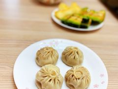 布里亚特羊肉包子-情忆草原涮肉馆