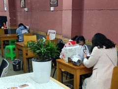 大堂-冒菜西施·非遗冒菜(总店)