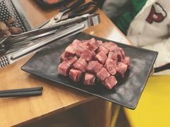 -肉甲韩国木炭烤肉(新壹街1店)