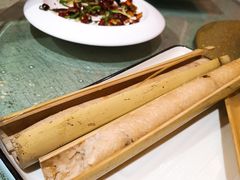 竹筒饭-香巴拉云南餐厅(华莱坞店)