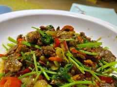 小炒黄牛肉-老妈私房鱼头(欧洲城店)