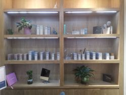 -苑苑vbeauty科技美容SPA