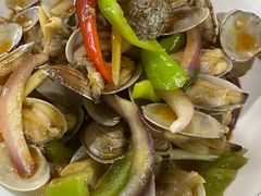 -四川小胡子海鲜(丁村万人海鲜广场店)