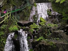 -藏龙百瀑风景区