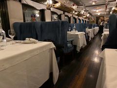 大堂-火车头法国西餐厅