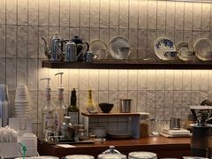 -Café Monson
