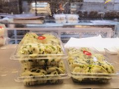 -白玉兰食品(汇联商厦店)
