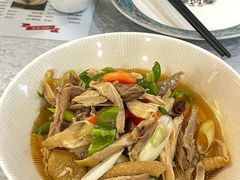 -汗腾格里·风味餐厅(新疆驻京办店)