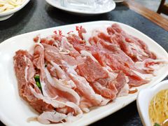 手切羊腿肉-和顺坊老北京铜火锅