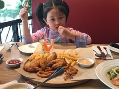-必胜客(海雅PH店)