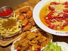 -叶派龙虾•招牌香辣蟹·海鲜(中海国际店)