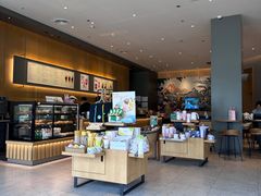 -星巴克(成都市中海右岸环宇坊店)