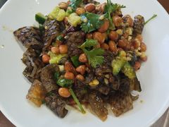 -黄泥岗·地道湖北菜(奥特莱斯店)