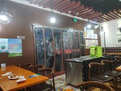 大堂-清和传家饺子(龙泉道物美店)