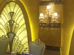 -碧涛阁·泡泡海洋·汤泉洗浴(王府花园店)