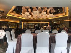 -岷山饭店-芝芝自助餐厅